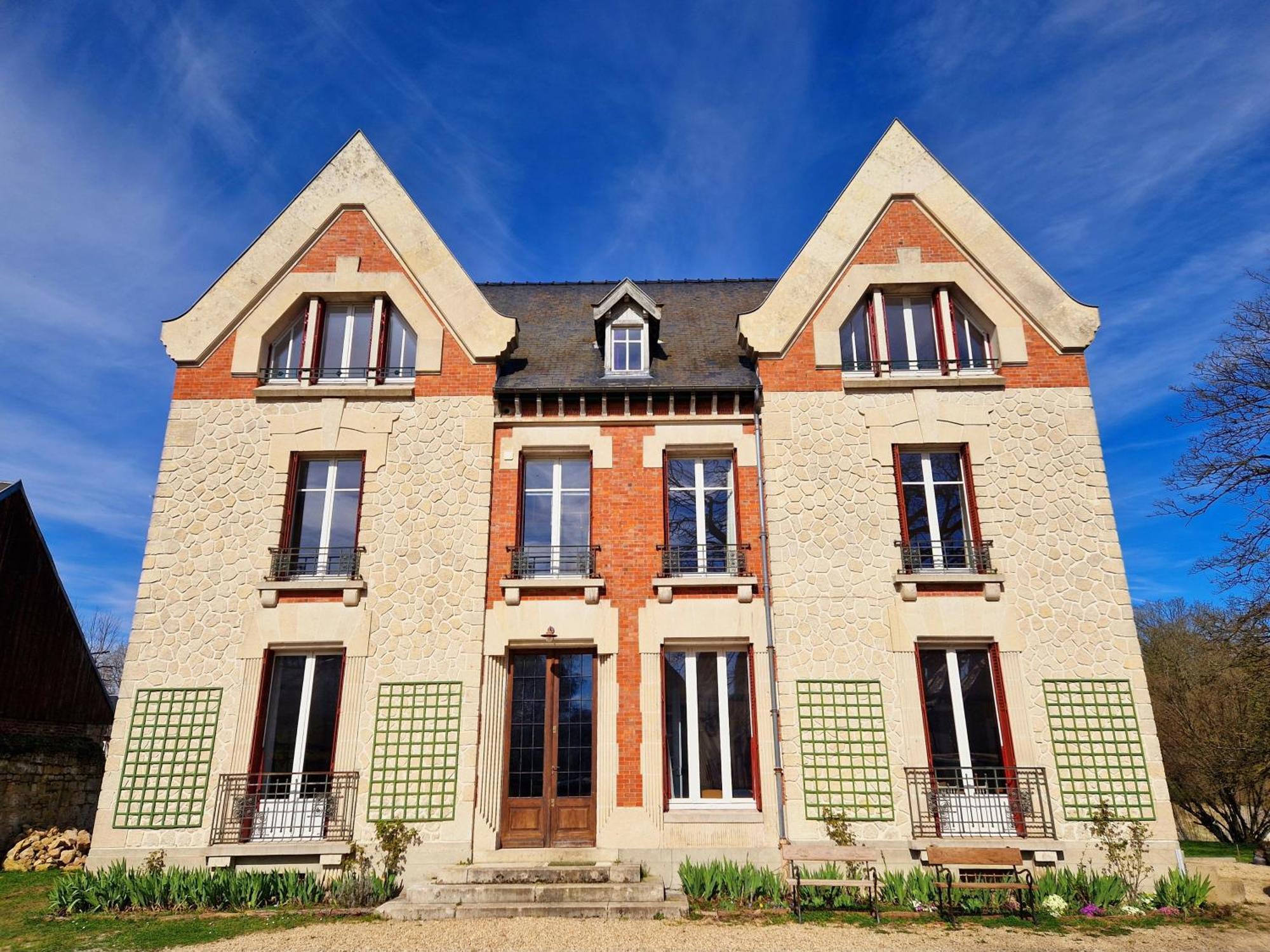 Hotel De L'Abbaye De Longpont Екстериор снимка