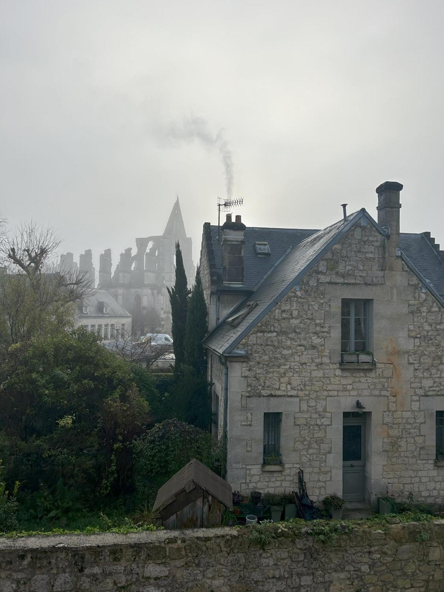 Hotel De L'Abbaye De Longpont Екстериор снимка