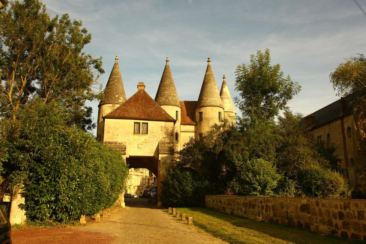 Hotel De L'Abbaye De Longpont Екстериор снимка